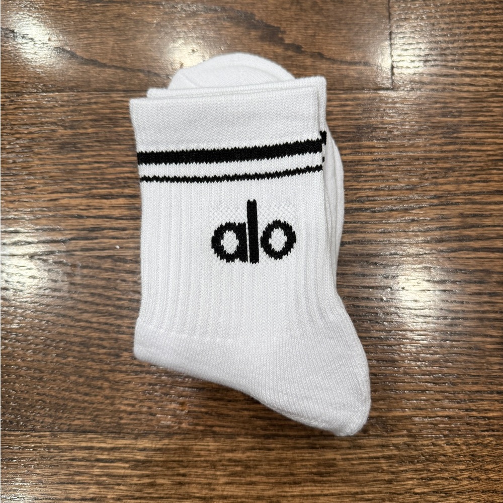 ALO Yoga White and Black Socks